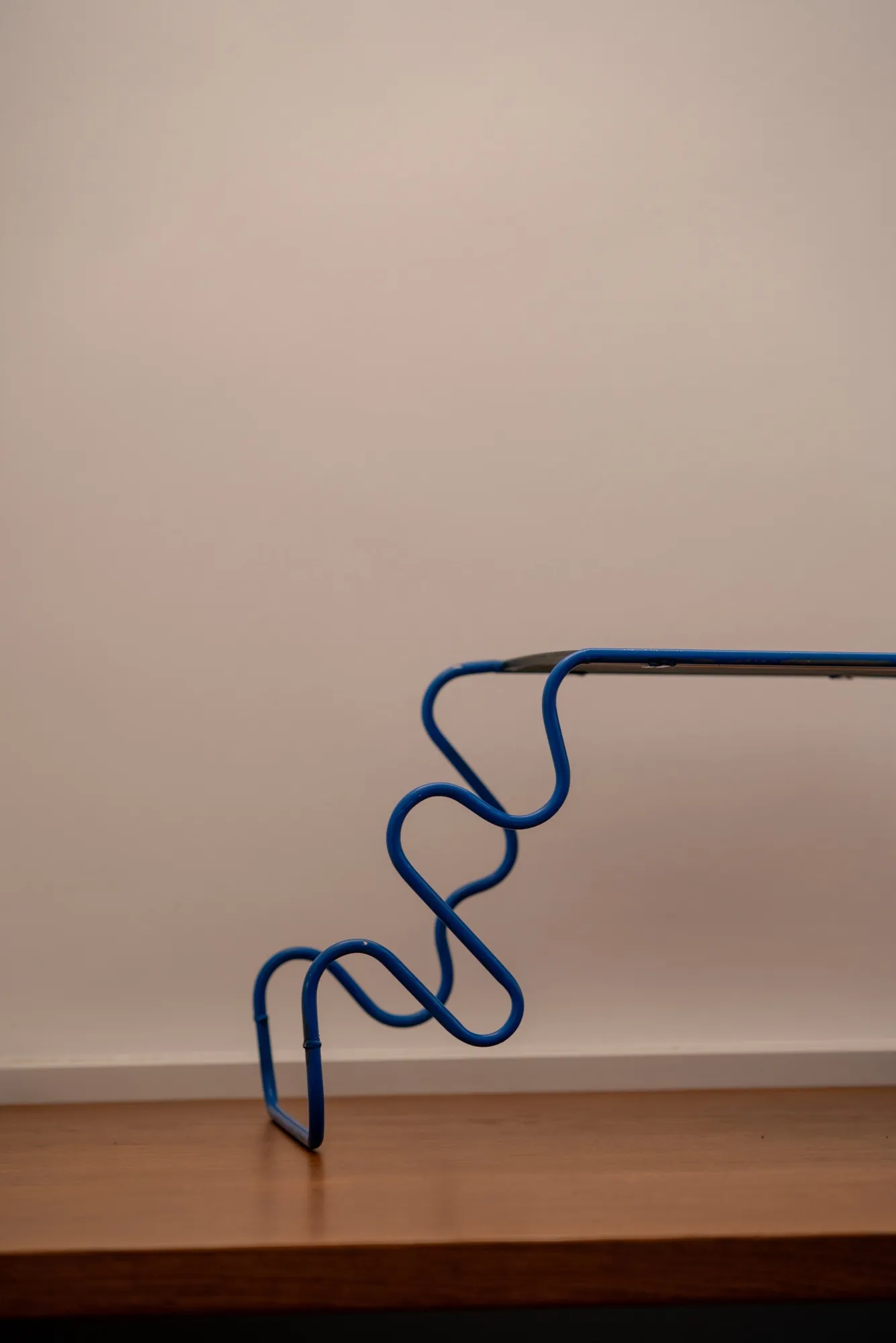 Colour Research — Table, image 4
