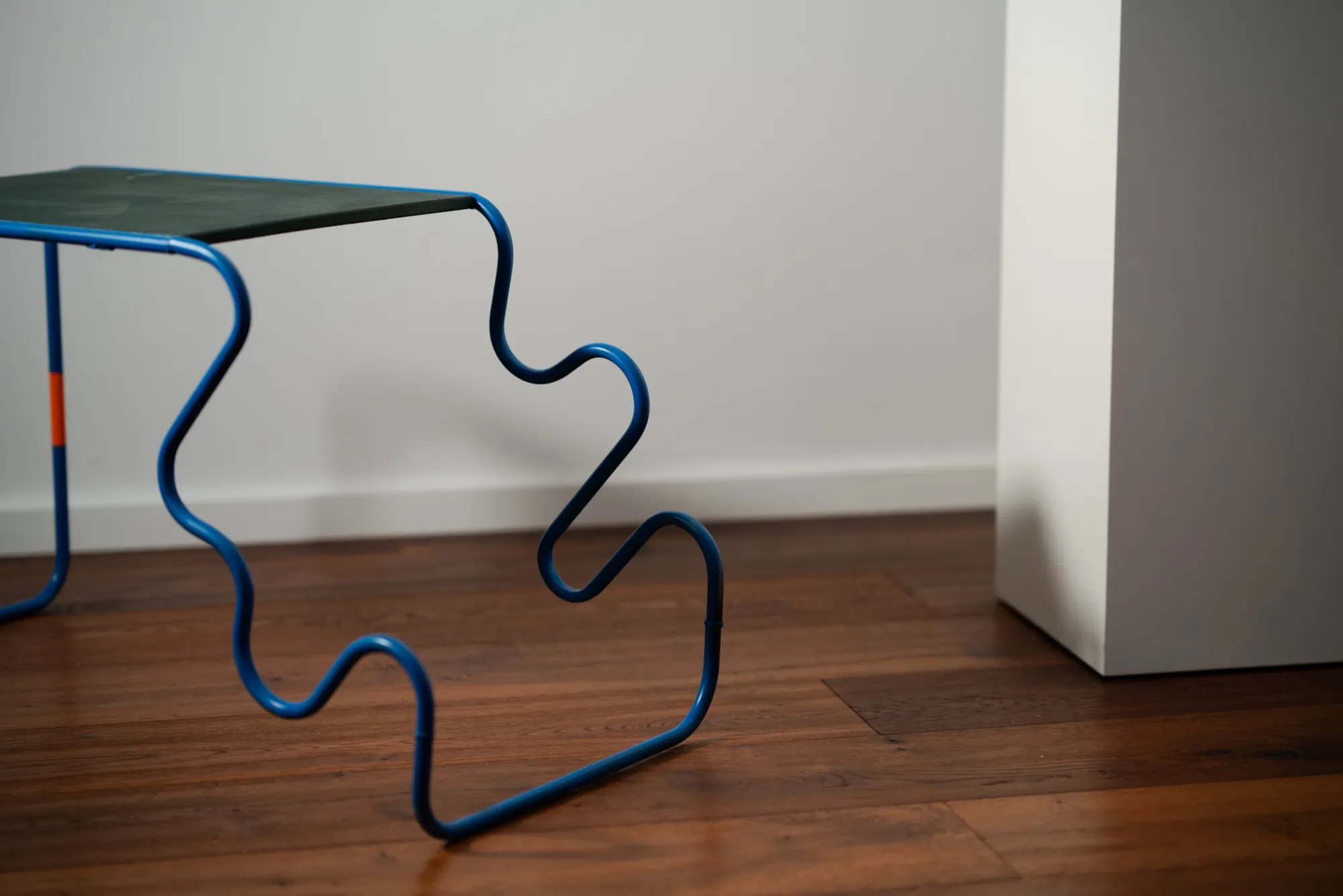 Colour Research — Table, image 5